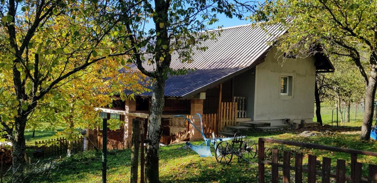 Vila Mirni Kutak Donje Pazariste Exteriér fotografie